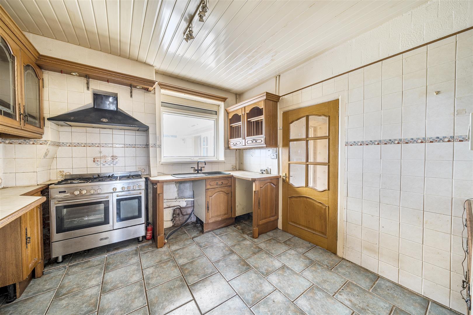 Port Eynon, Swansea, SA3 1NL